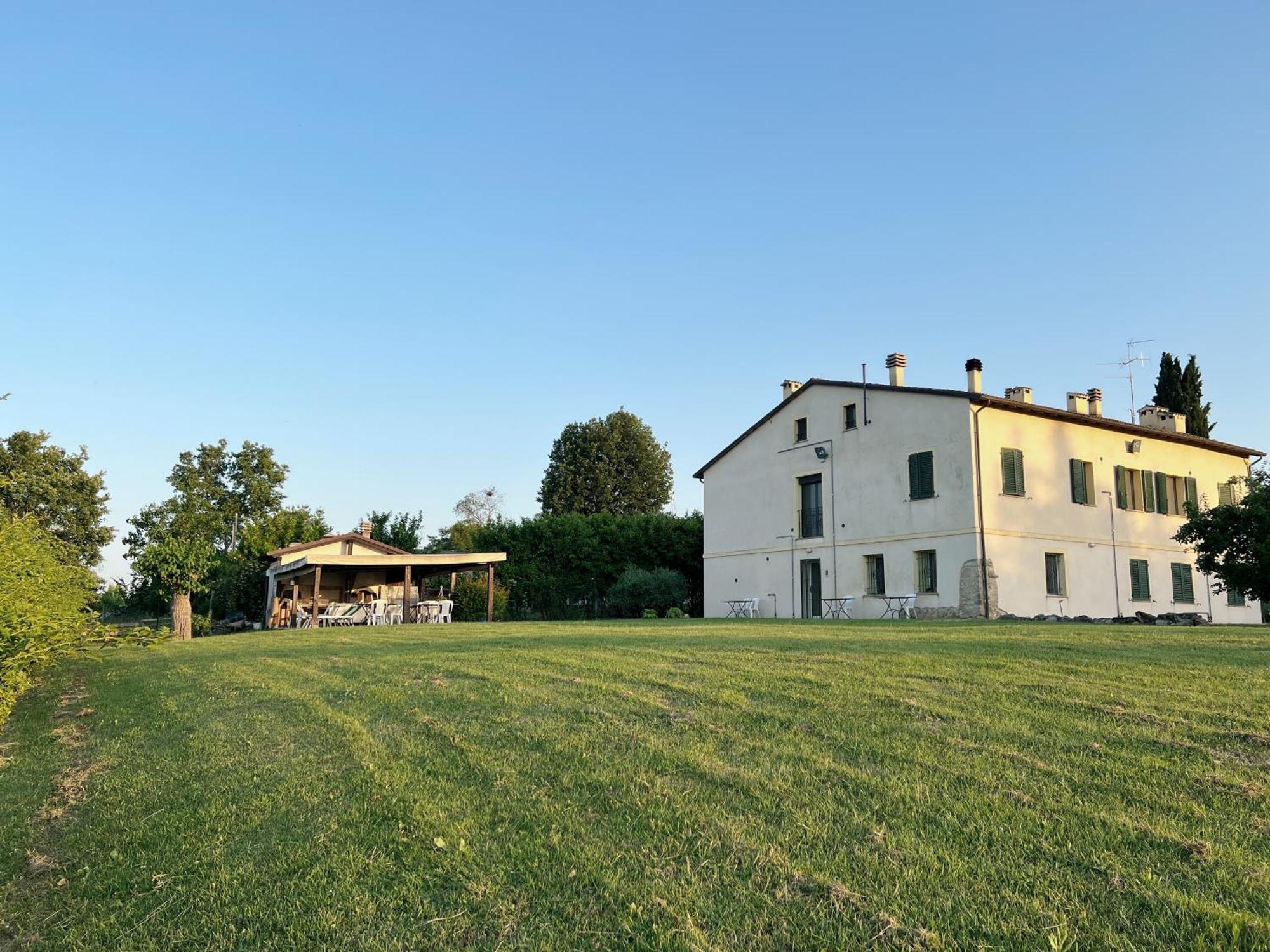 Bed and Breakfast R&B Del Monte Форлі Екстер'єр фото